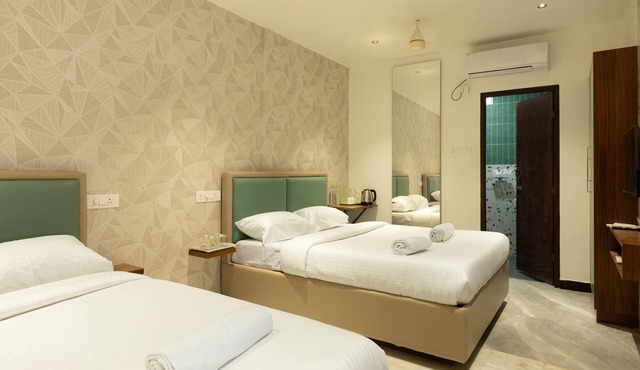 Sri Varee Residency