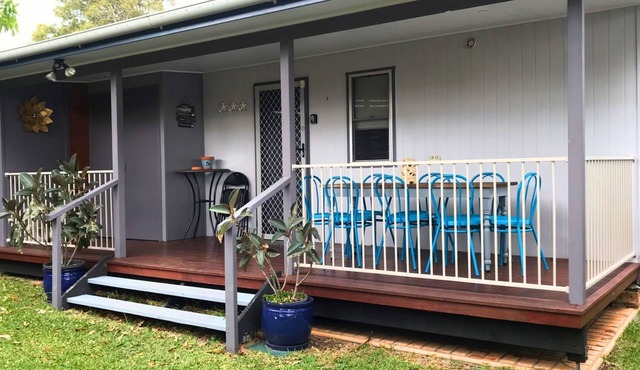 Stingray Lodge - riverfront holiday home in NORTH HAVEN