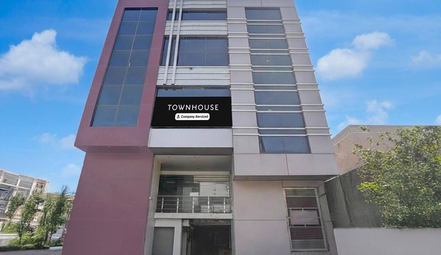 SuiteHotel Aman Inn