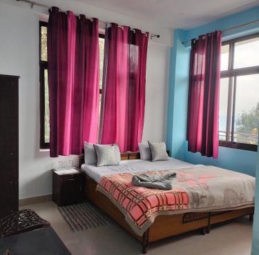 Sunset Point Home Stay Bir