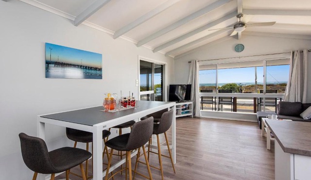 Sunset View- Ocean Views in Lancelin