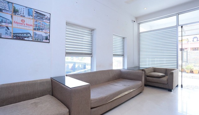 Super Townhouse Prince Palace
