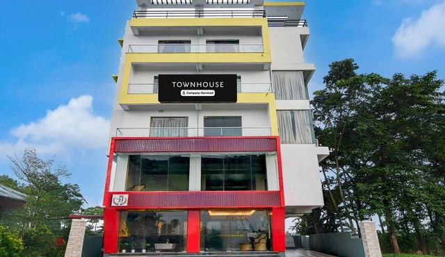 Super Townhouse AIIMS Kolkata