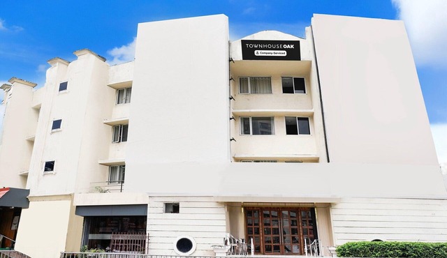 Super Townhouse Oak Vashi