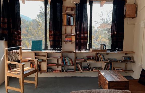 The Attic Library - Cottage II