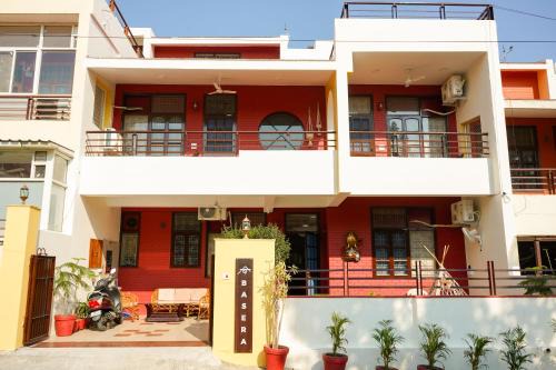 The Basera in Rishīkesh