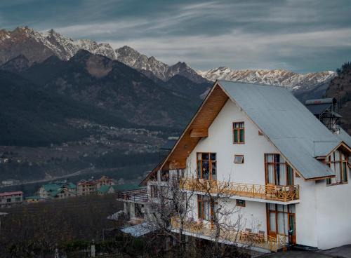 The Wooden Chalet, Manali