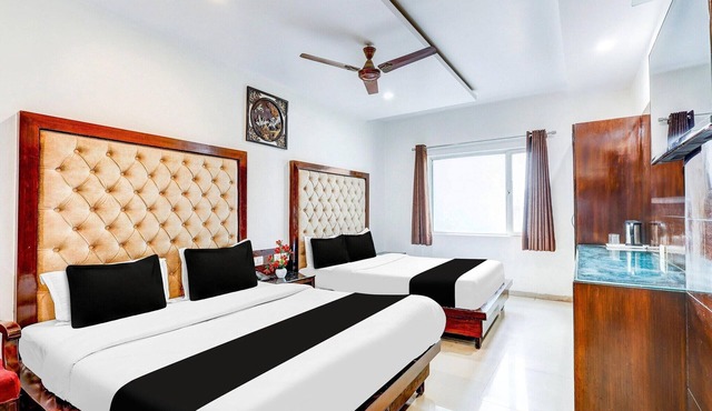 Townhouse Arakashan Road Paharganj