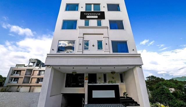 Townhouse Haridwar Vishwakarma Ghat