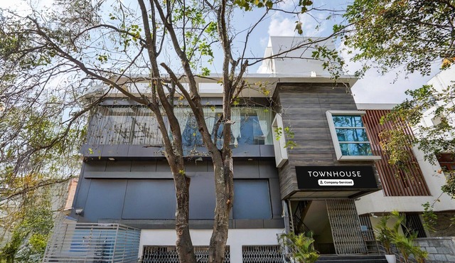 Townhouse Hospital Road
