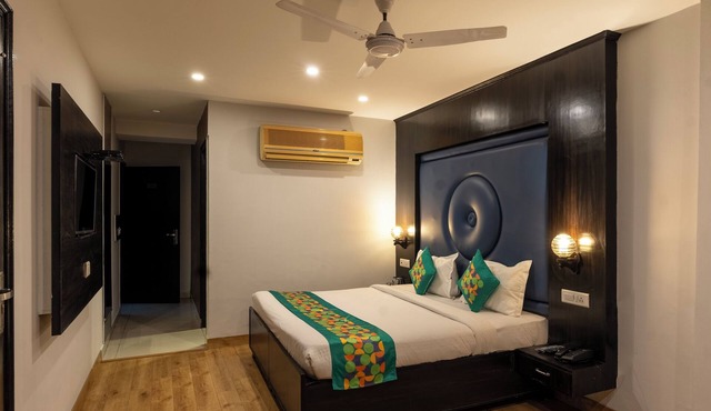 Treebo Chandigarh Grand