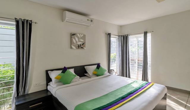 Treebo Midvalley Residence