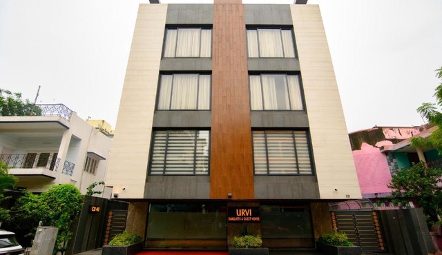 Urvi Banquets & Guest House