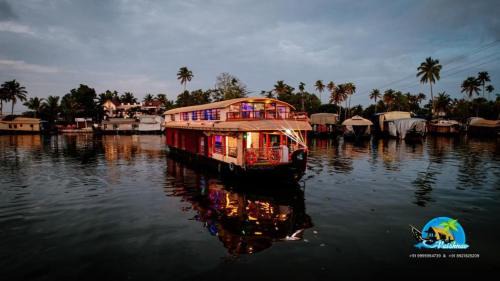 Vaishnav Tours