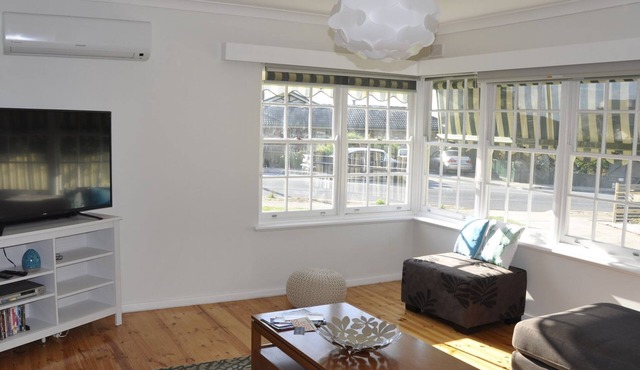 Witton Bluff Cottage in christies beach