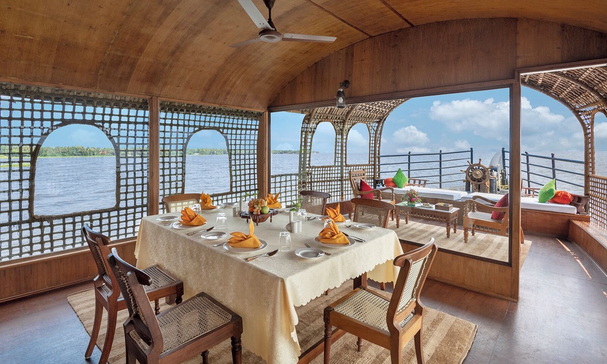 Kumarakom Resort | Kumarakom Lake Resort