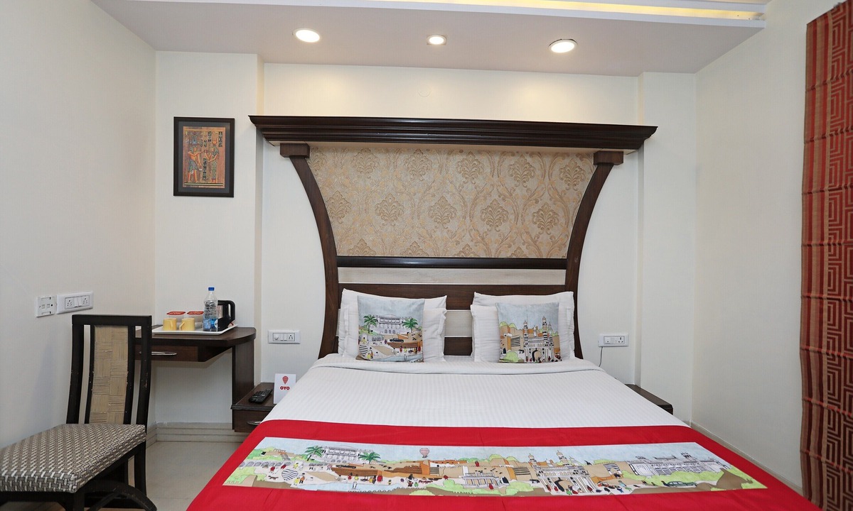 Patel Nagar Hotel | OYO 463 Hotel Metro View Inn