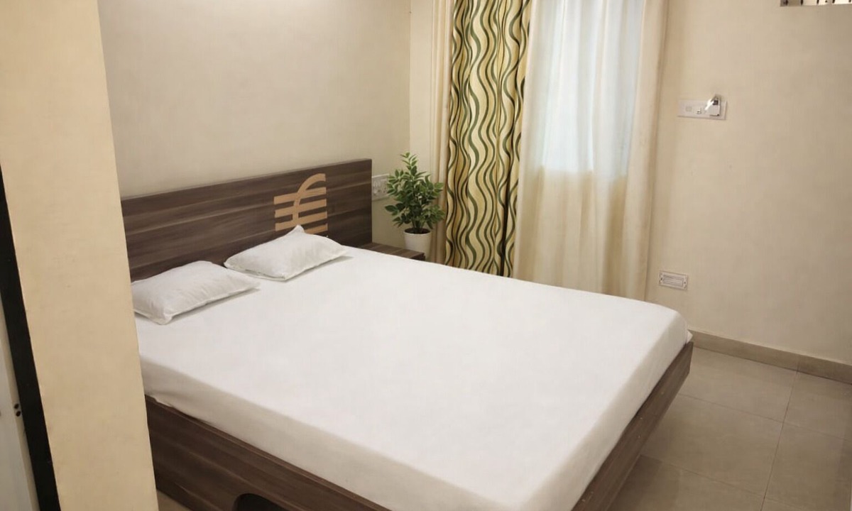 Mahabaleshwar Hotel | Hotel rosewood plaza - Mahabaleshwar