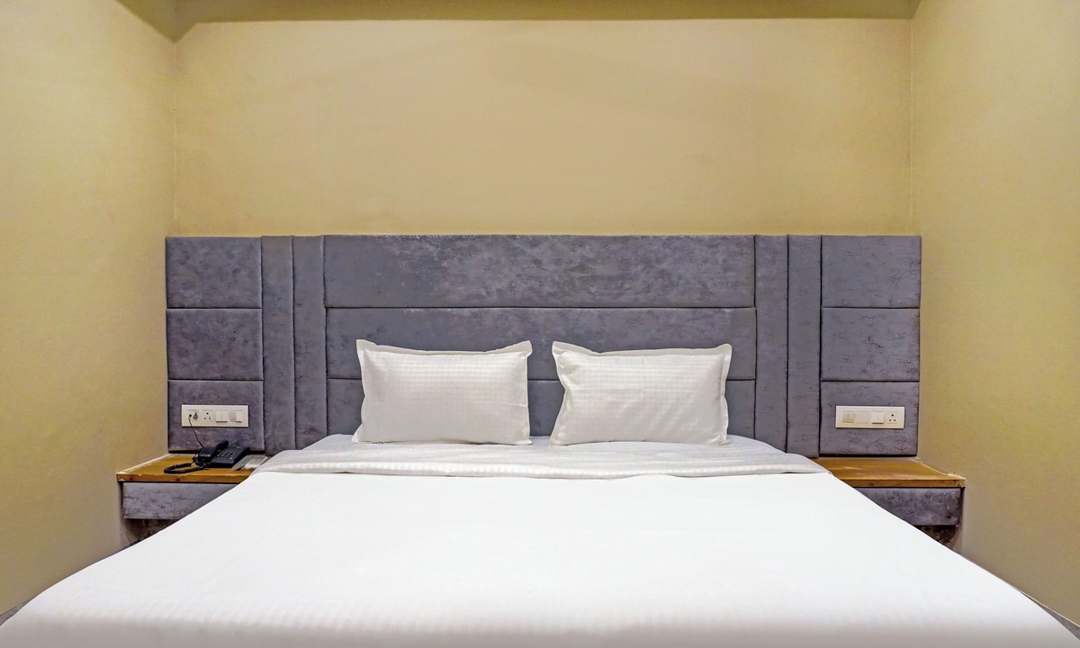 Andheri West Hotel | Hotel Nest Inn