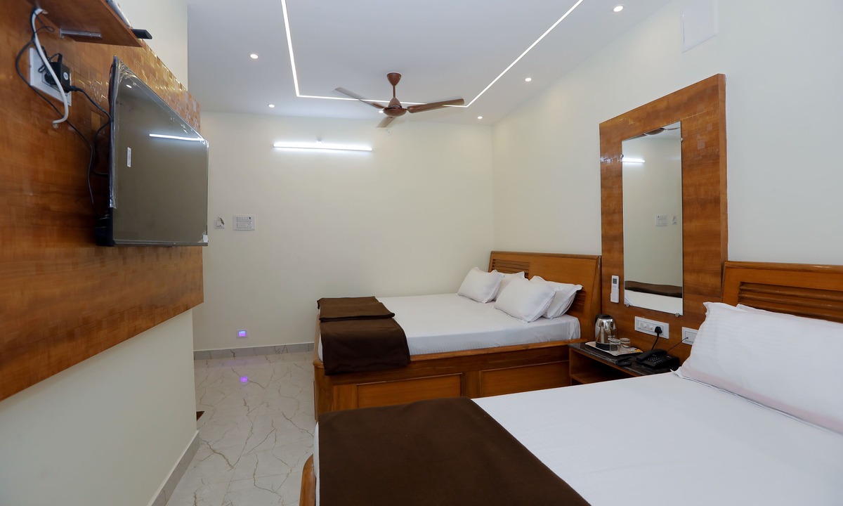 Tiruvallur Hotel | Temple View Residency