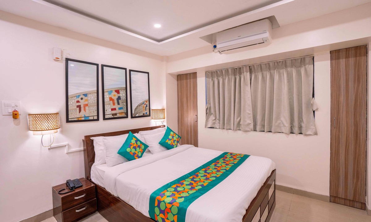 Balewadi Hotel | Treebo Royal Comfort Atithi