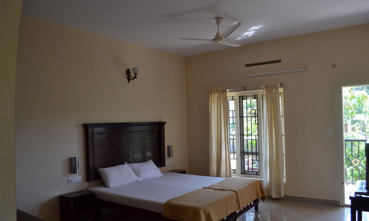 Kumily House | Kerala House