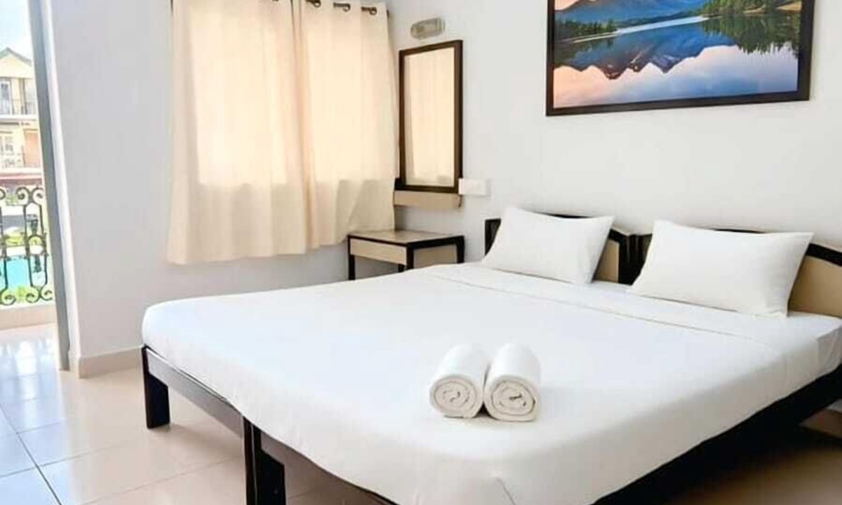 Gauravaddo Apartment | shradha luxury room