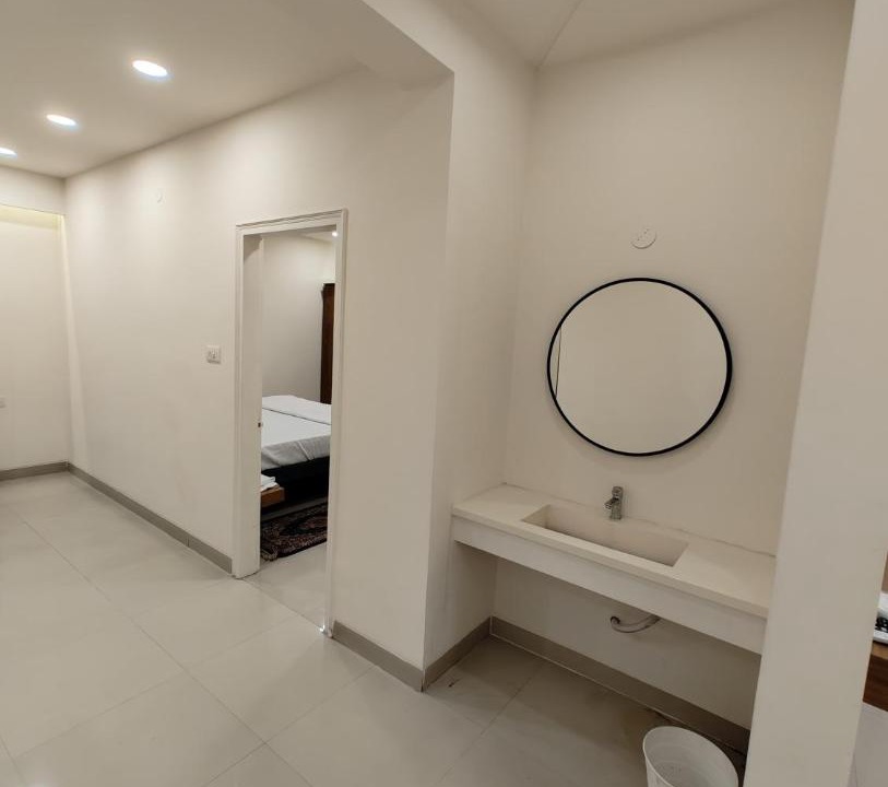 Lakdi Ka Pul Apartment | Tam's Home 's 2 BHK Service appartment