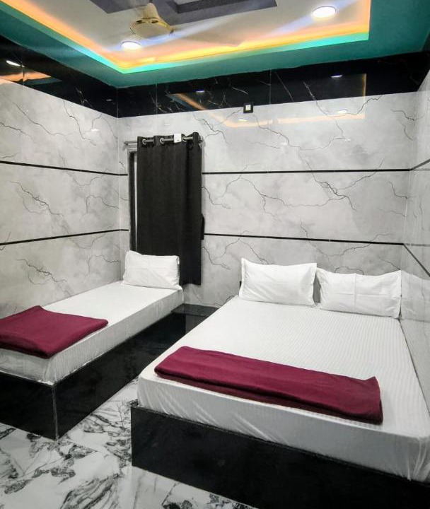 Mantralayam Hotel | Prakruthi Residency