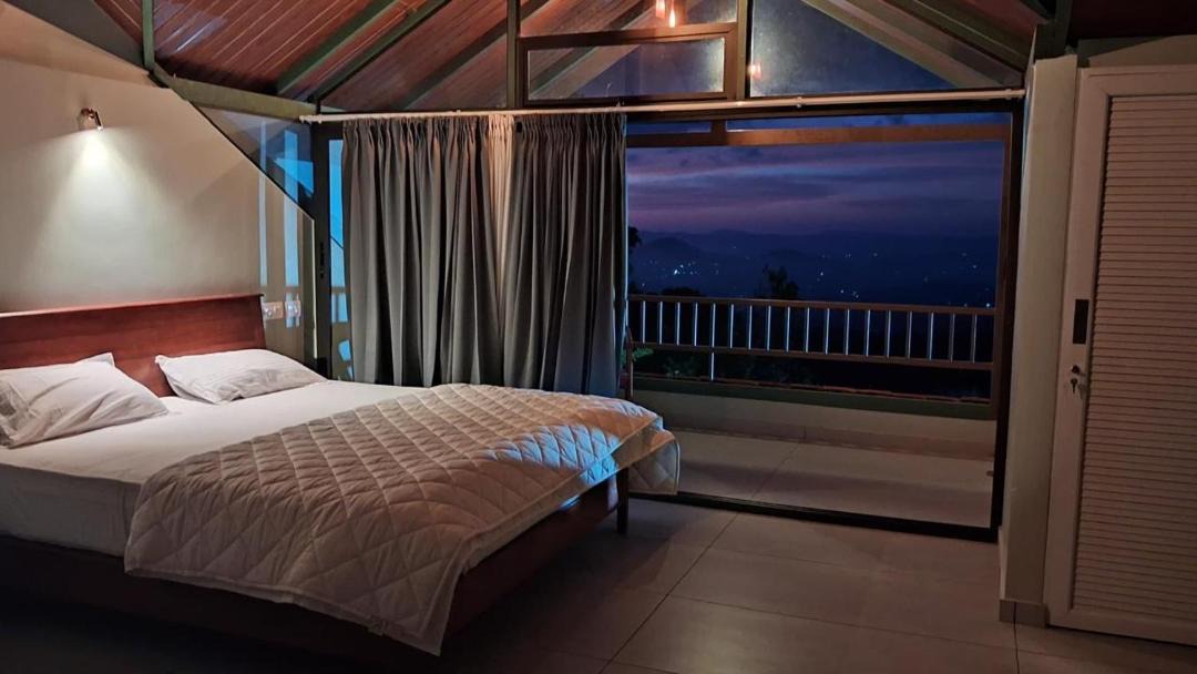Naduvattam House | Alanz Kokaal Greenhills Resort