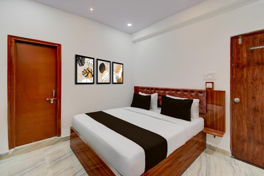 Serilingampally Hotel | Super Townhouse Telapur Junction Formerly Fortune Inn