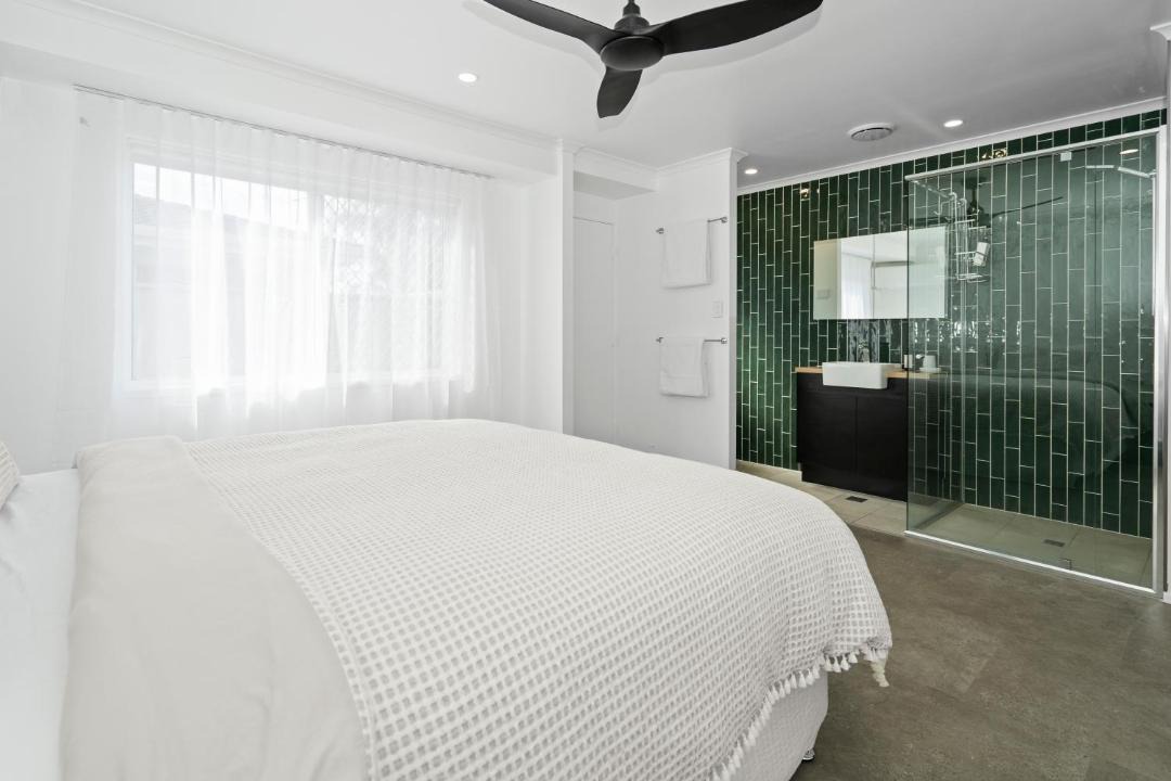 Svensson Heights Apartment | Studio Four