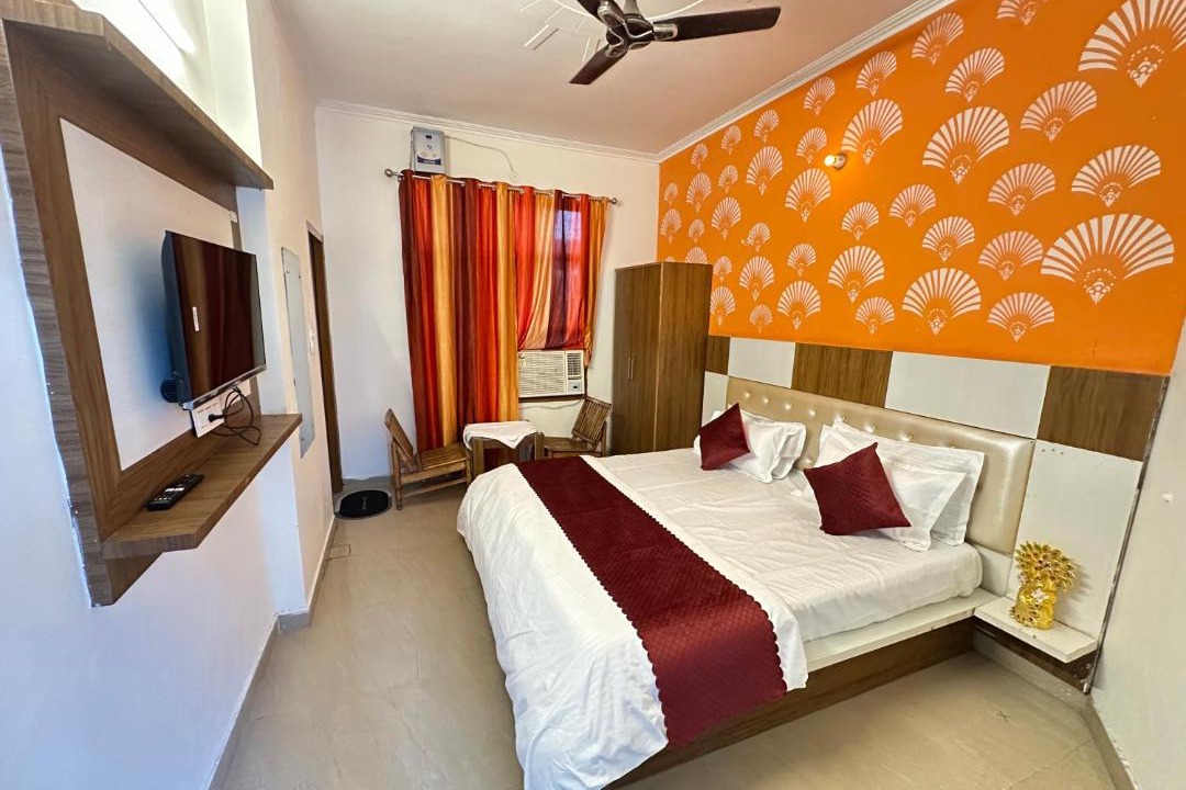 Kishangarh Hotel | Hotel Mist - Budget AC Rooms Near Chandigarh