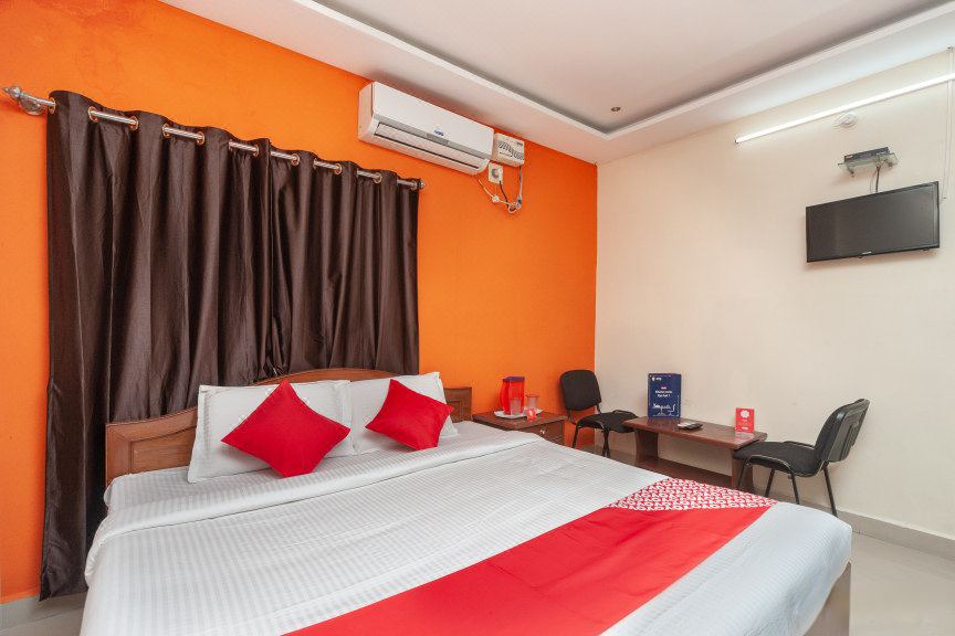 Photo of Bedroom in Srikalahasti