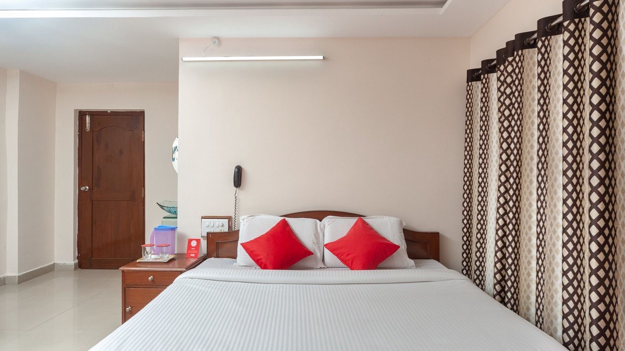 Photo of Bedroom in Srikalahasti
