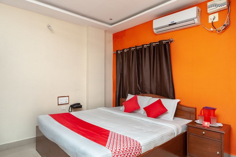 Photo of Bedroom in Srikalahasti