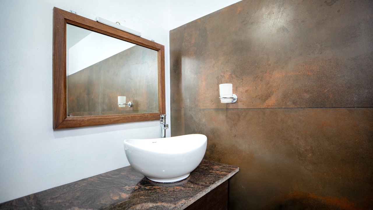 Photo of Bathroom in Thavinhal