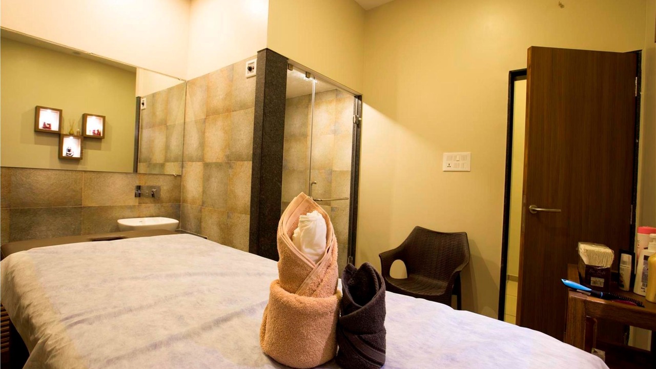 Photo of Bedroom in Ankleshwar