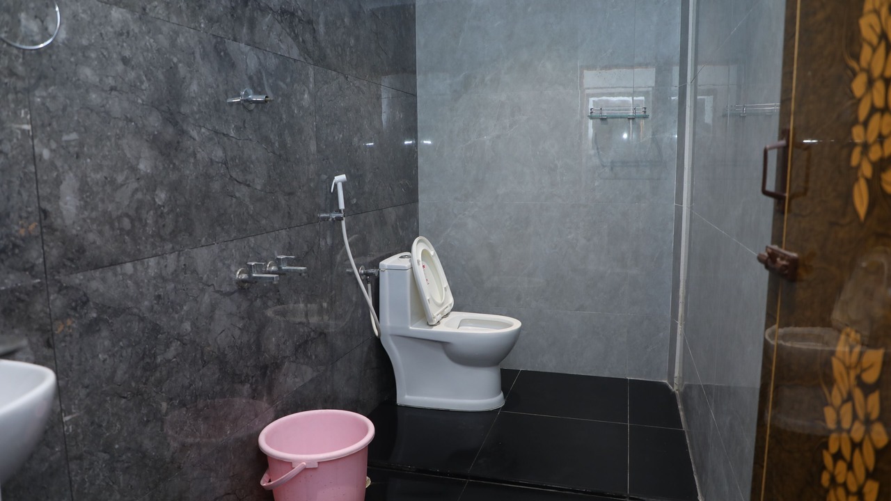 Photo of Bathroom in Dindigul