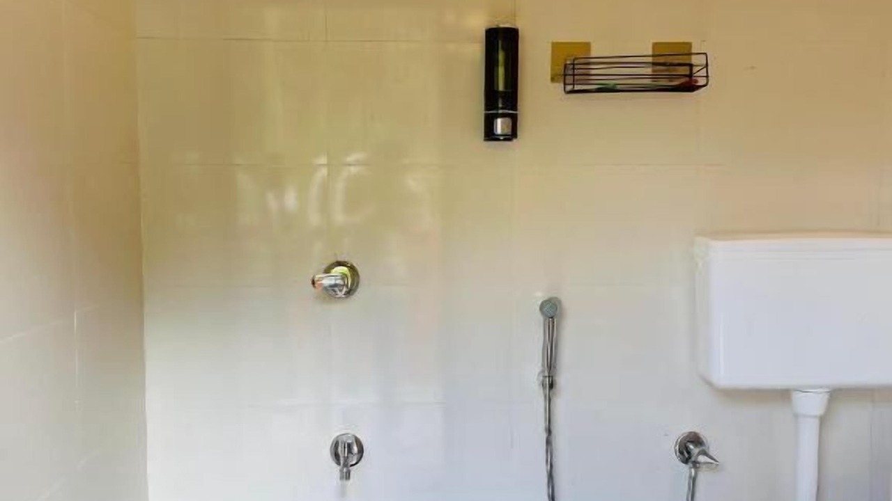 Photo of Bathroom in Elappara