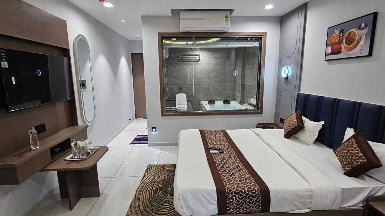 Photo of Bedroom in Prahlad Nagar