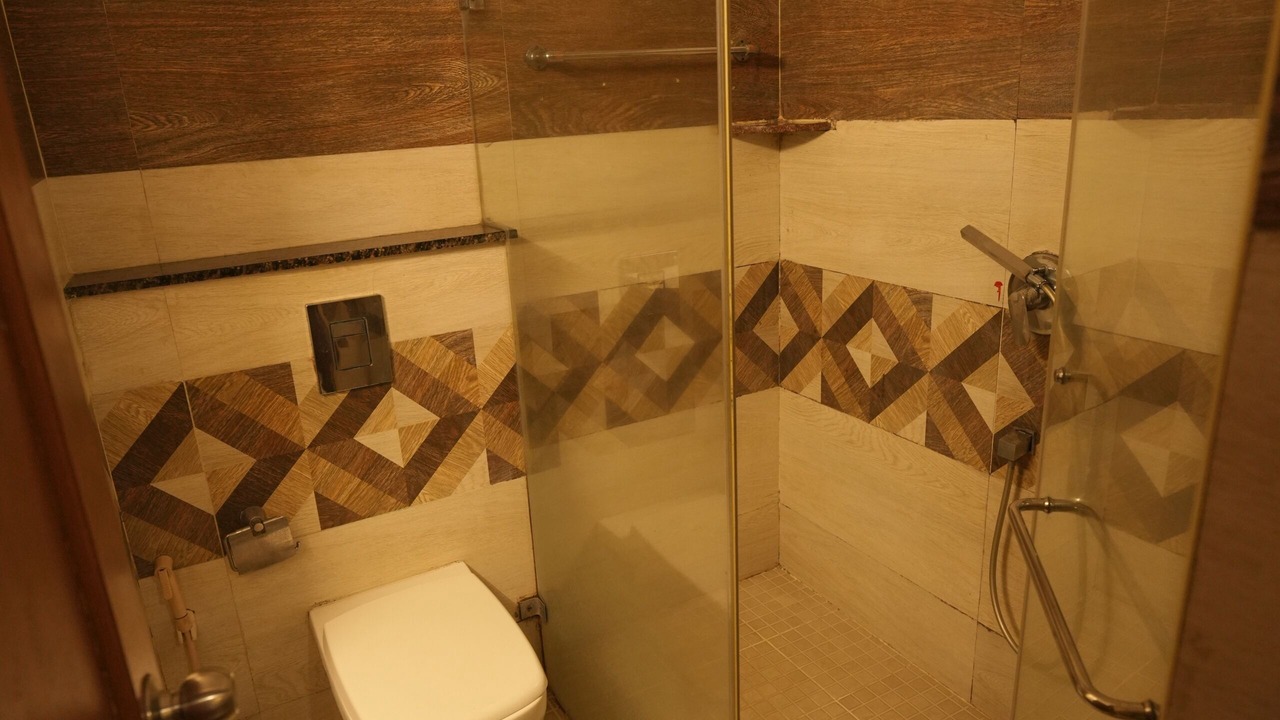 Photo of Bathroom in Palayankottai