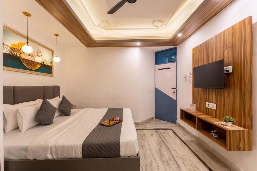 Photo of Bedroom in Tapovan