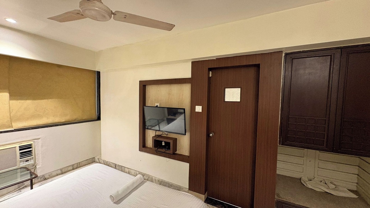 Photo of Bedroom in Mulund West