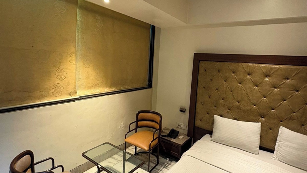 Photo of Bedroom in Mulund West