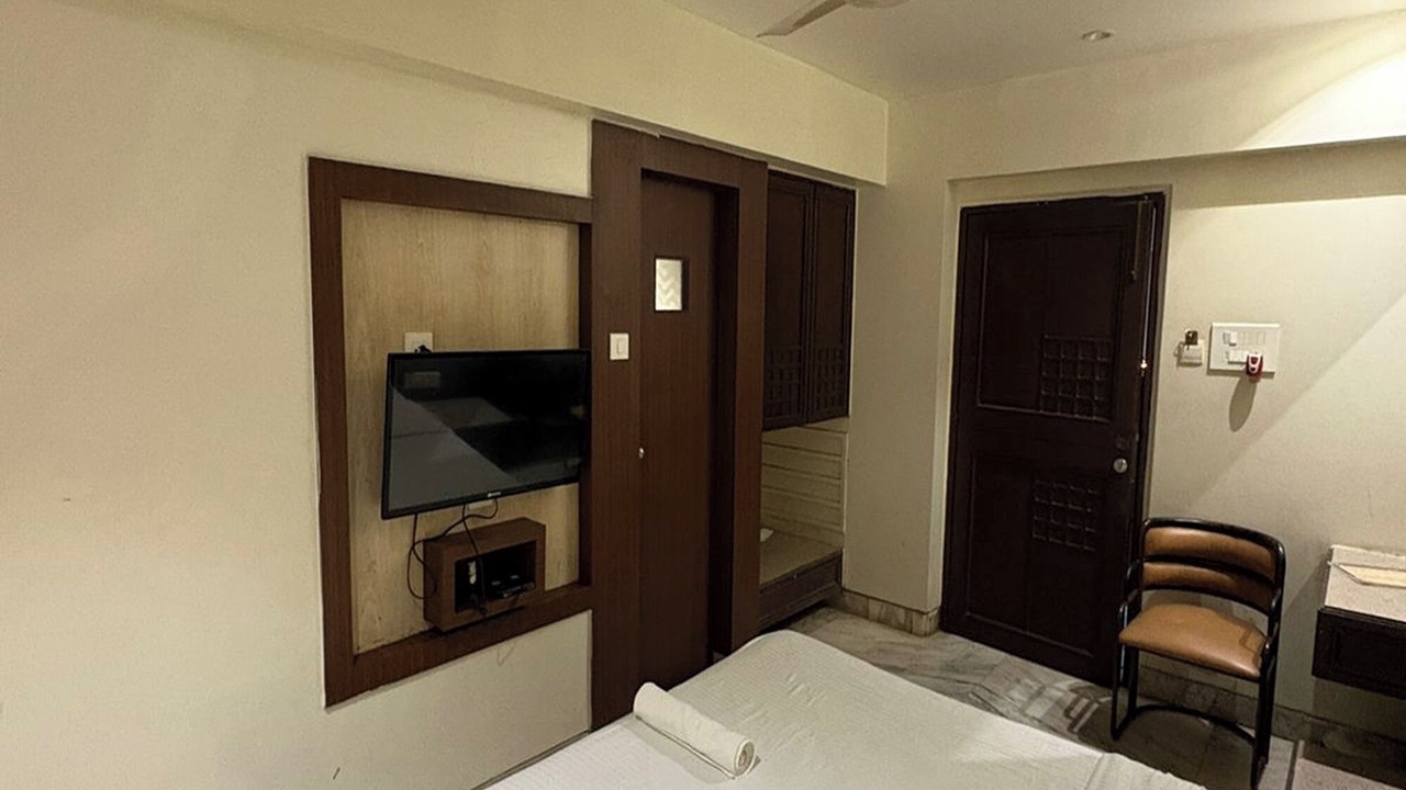 Photo of Bedroom in Mulund West