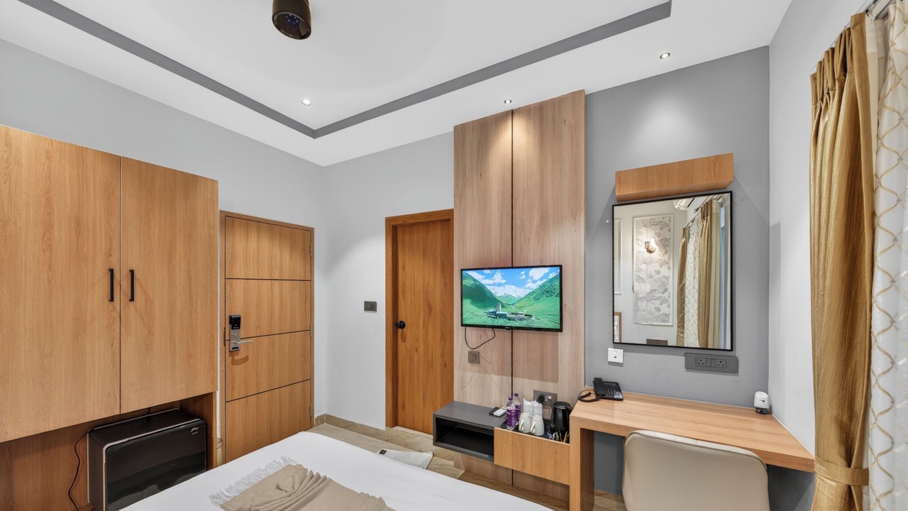 Photo of Bedroom in HITEC City