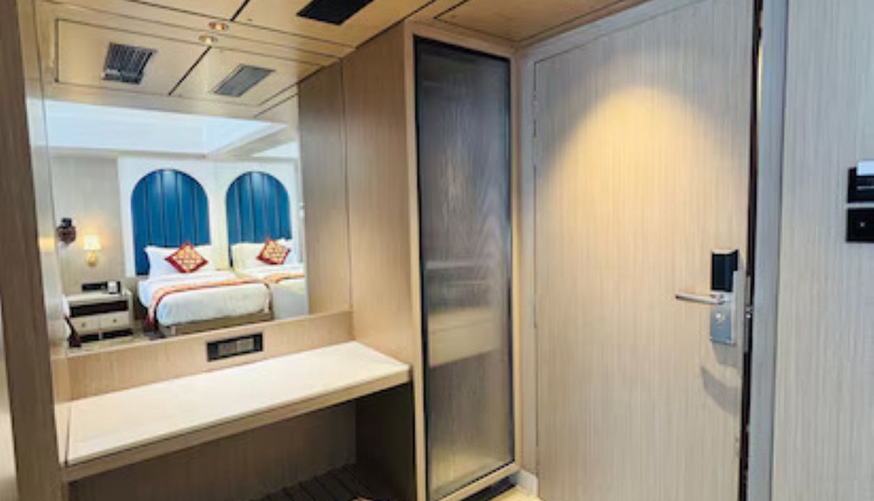 Photo of Bathroom in Airoli