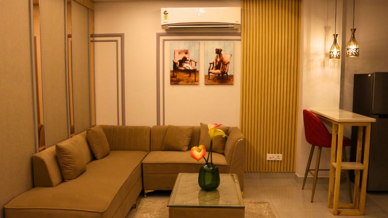 Photo of Others in DLF Phase 3
