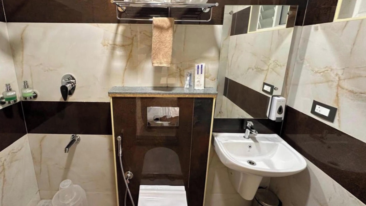 Photo of Bathroom in Thiruthani